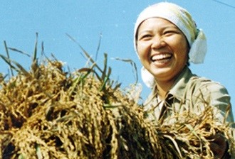 Nông dân Việt Nam chiếm 70% dân số, nông thôn bất ổn thì chính trị cả nước khó ổn định, nông dân còn nghèo thì Việt Nam khó ra khỏi nghèo nàn, lạc hậu